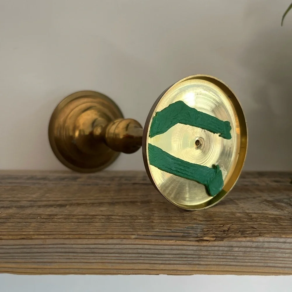 Brass candlestick for pillar candles - Picture 5 of 6